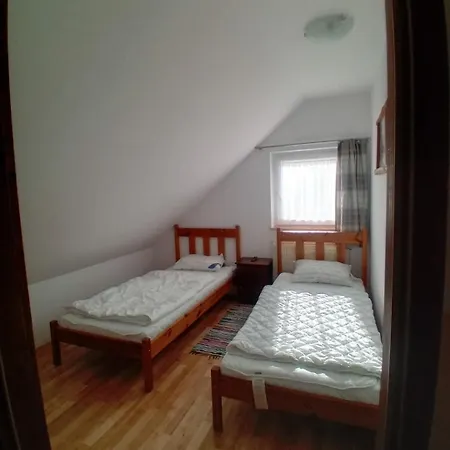 بيت للعطل Domek U Slawka *